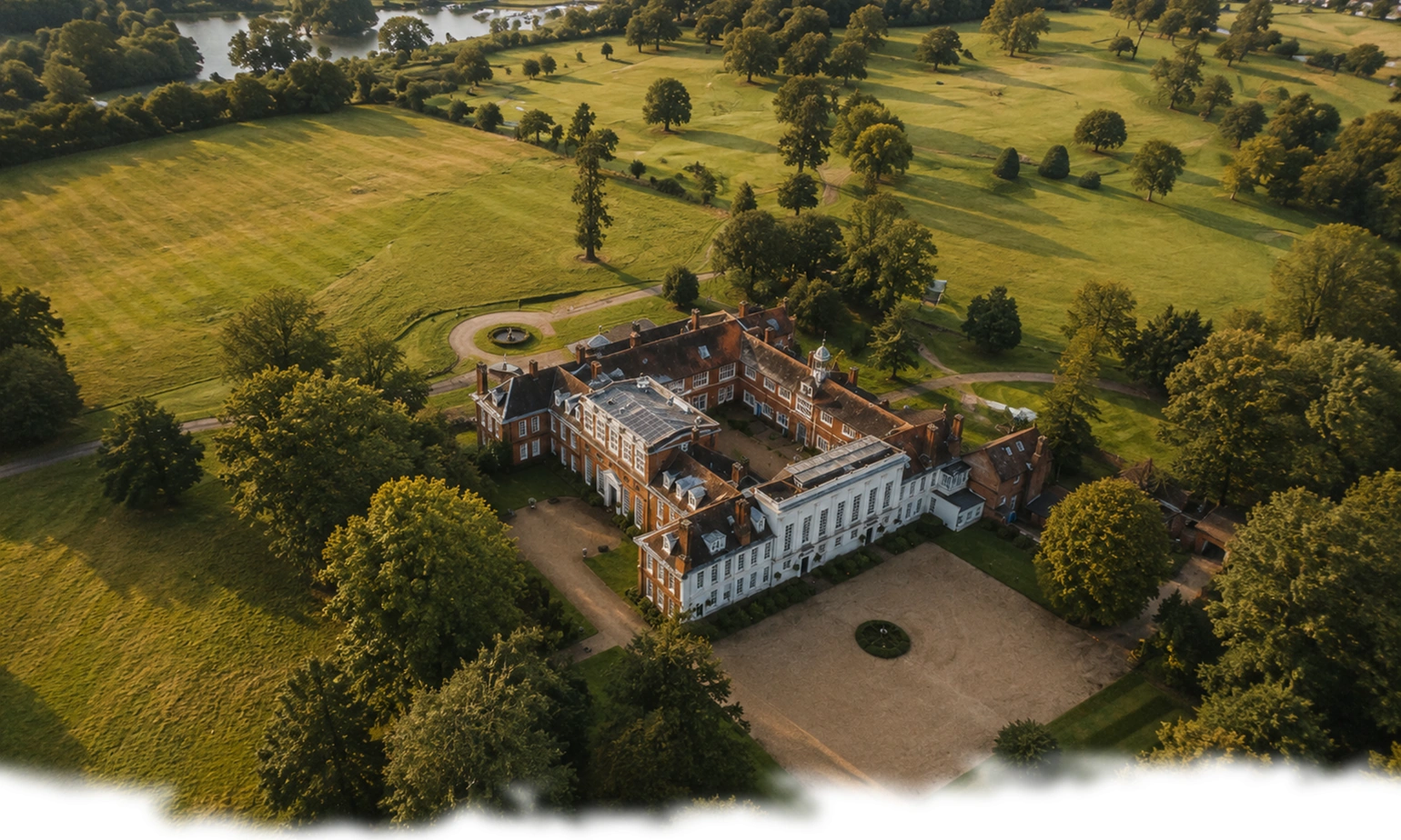 Hot air balloon flight over Gosfield in Essex