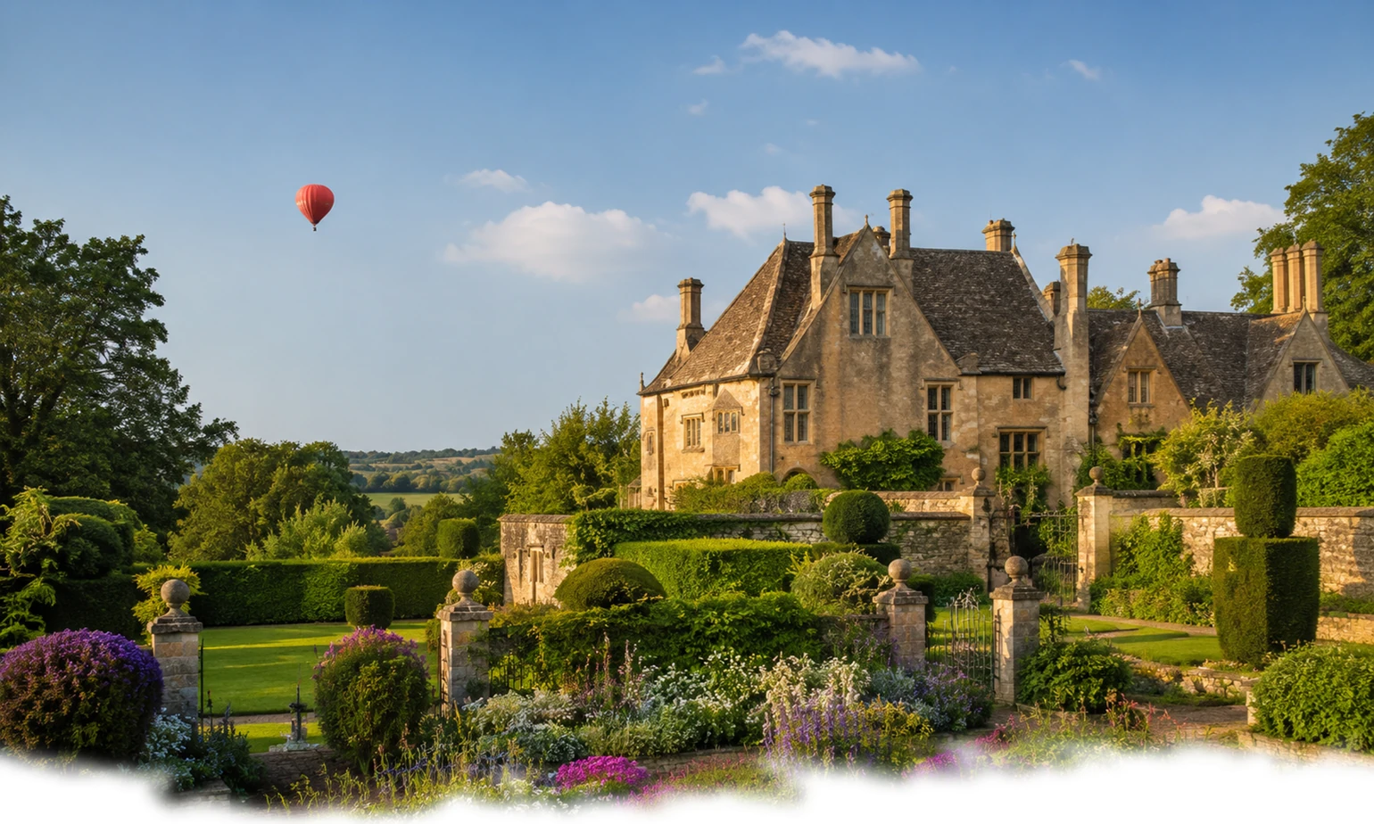 Hot air balloon flight over Shipston on Stour in Warwickshire